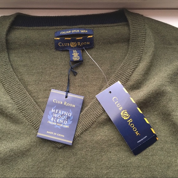 Club Room Men’s Merino Wool VNeck Sweater Pullover - Picture 3 of 8